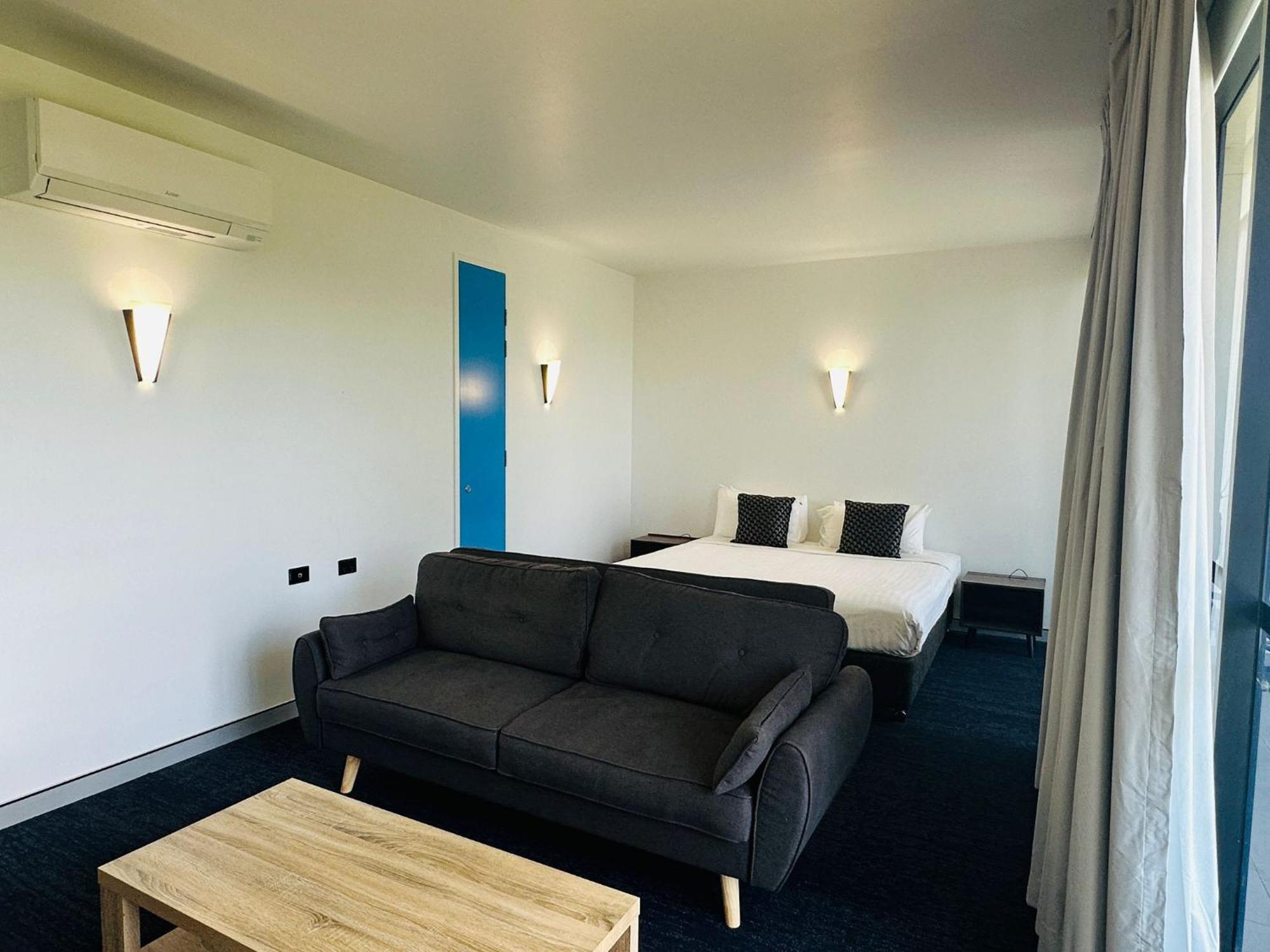 Thornton Executive Hotel Мейтленд Экстерьер фото